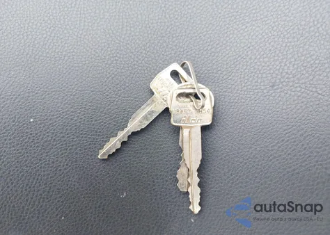 1996 Ford F250 z USA, uszkodzony, nr VIN 2FTHF25H8TCA53537